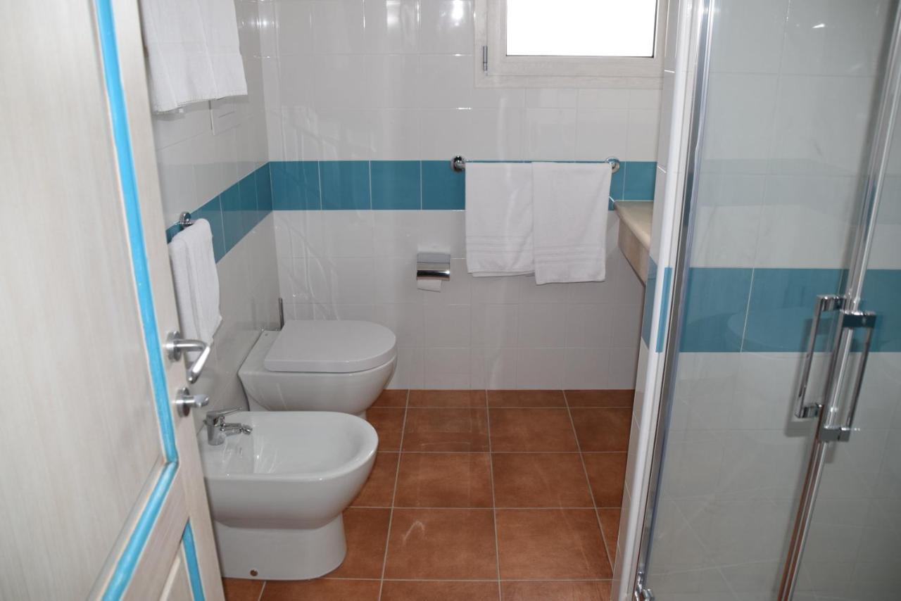 Hotel Baia Marina Orosei Luaran gambar