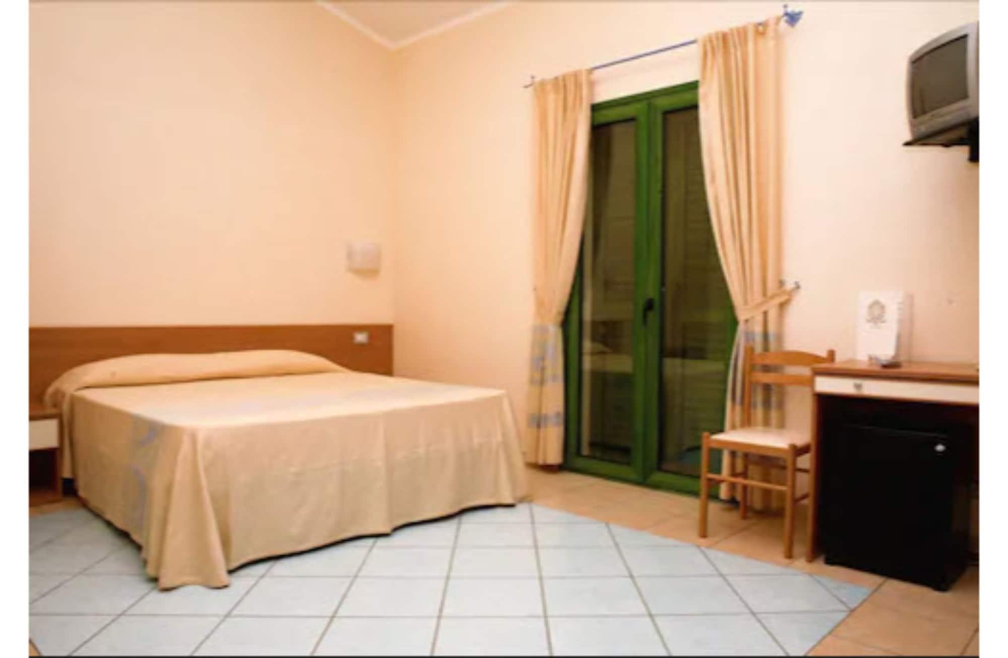 Hotel Baia Marina Orosei Luaran gambar