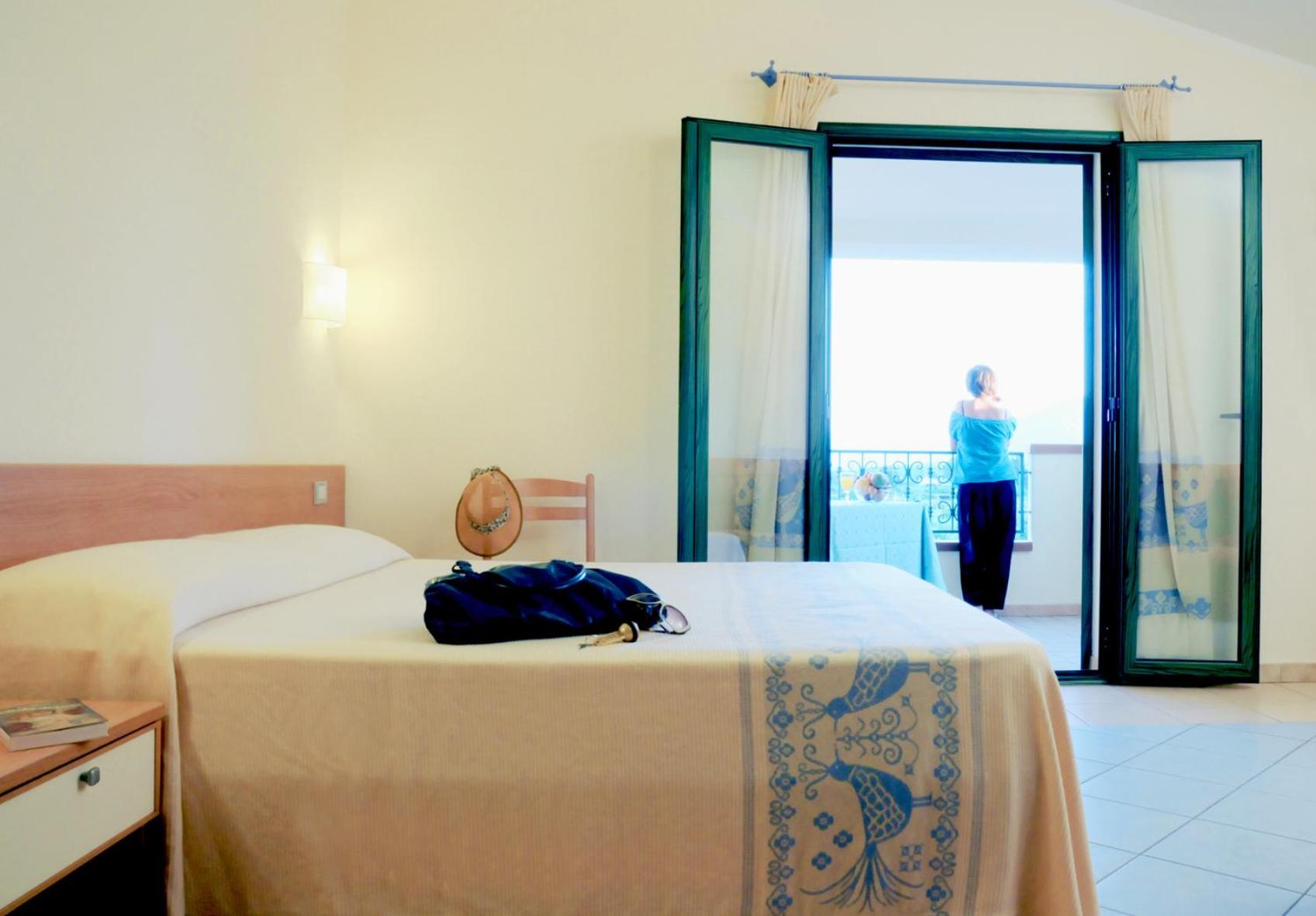 Hotel Baia Marina Orosei Luaran gambar